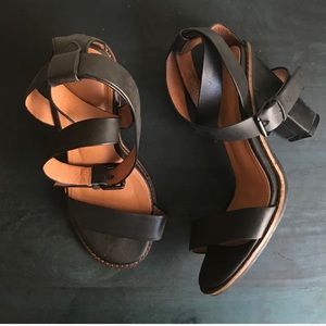 SOLD Alias Mae Calito